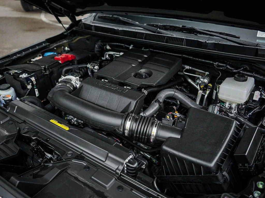 New 2026 Super Black Nissan PRO-4X image 7