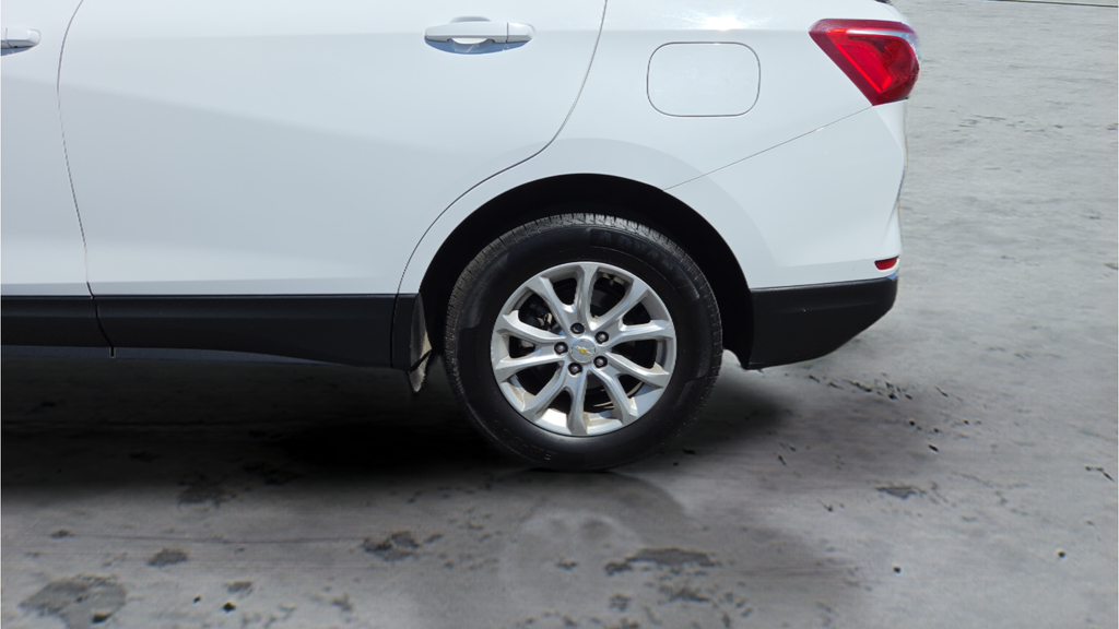 Used 2020 White Chevrolet LT image 31