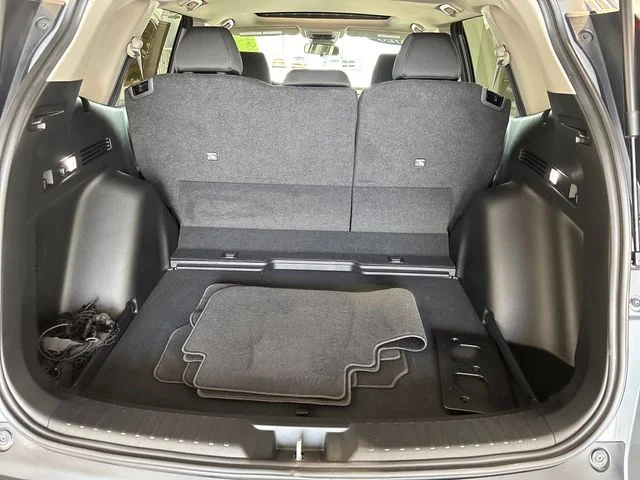 Certified Used 2026 Urban Gray Pearl Honda AWD EX image 19