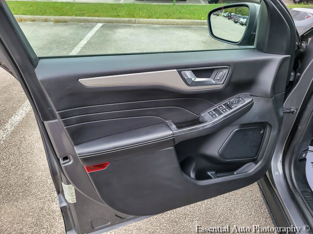 Used 2021 Gray Metallic Ford SEL image 24