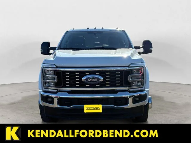 Used 2025 White Ford Lariat image 7