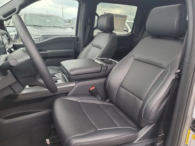 New 2026 Silver Metallic Ford Lariat image 23
