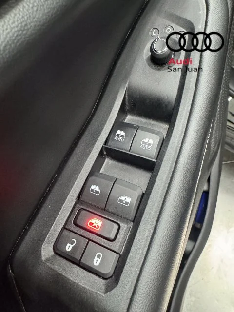 Used 2024 Black Jeep Altitude X image 31