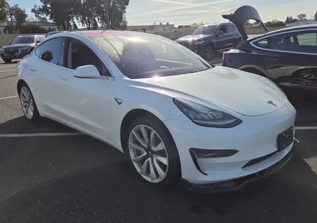 2018 Tesla Model 3 Long Range