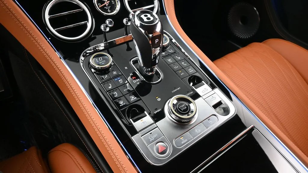New 2026  Bentley Azure image 25