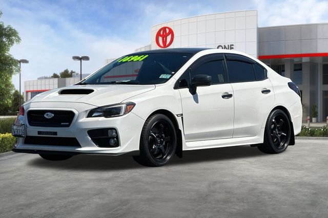 Used 2017 White Subaru Base image 9