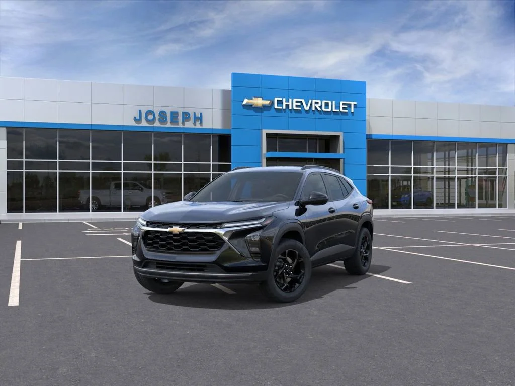 2026 Chevrolet Trax LT - Photo 8
