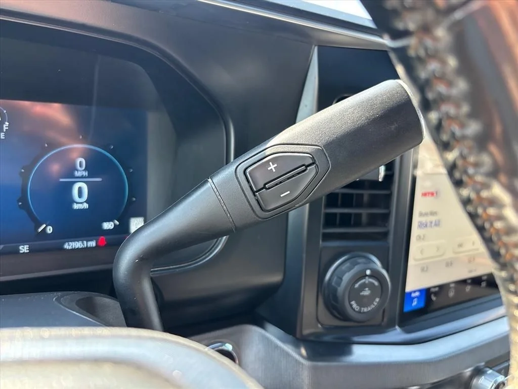 2023 Ford F-450 Super Duty Platinum - Photo 32