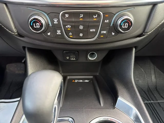 Used 2023 Mosaic Black Metallic Chevrolet LT Leather image 34