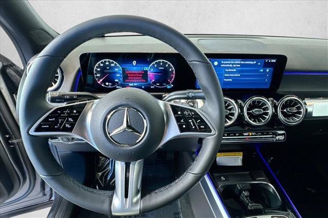 New 2026 Mountain Grey Metallic Mercedes-Benz GLB 250 image 42