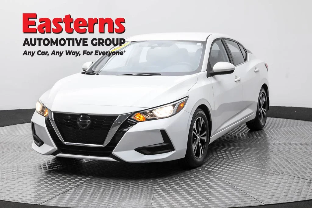 Used 2021 White Nissan SV image 1