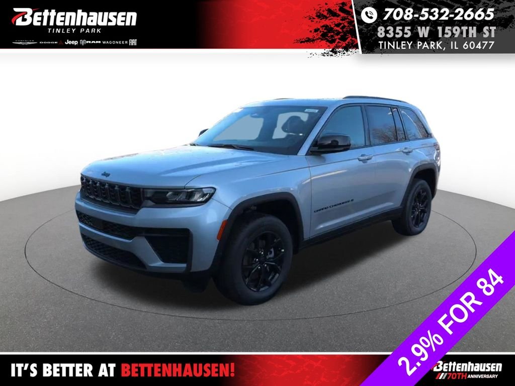 New 2026 Silver Zynith Exterior Paint Jeep Altitude image 1