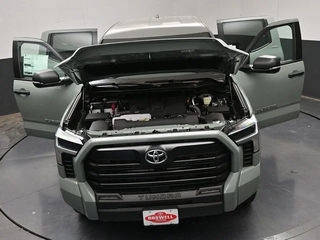 Used 2025  Toyota SR5 image 33