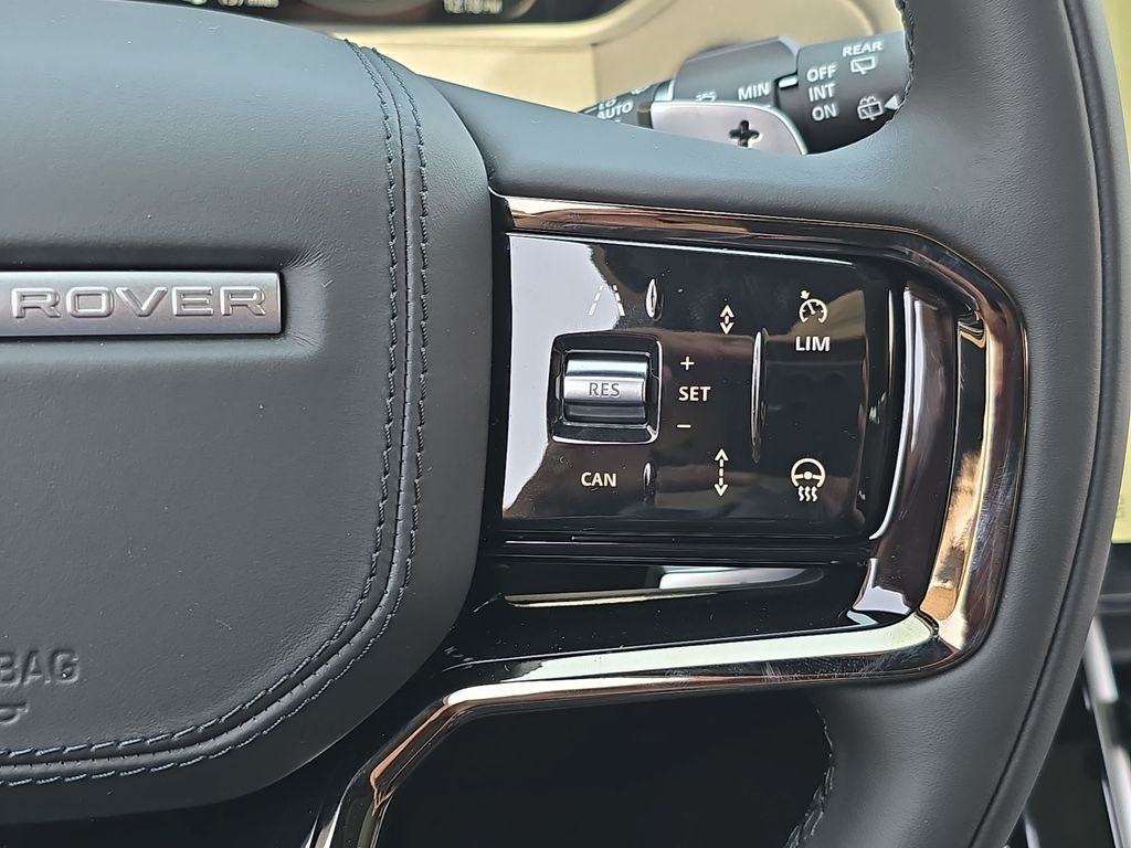 New 2026 Arroios Grey LAND ROVER S image 18