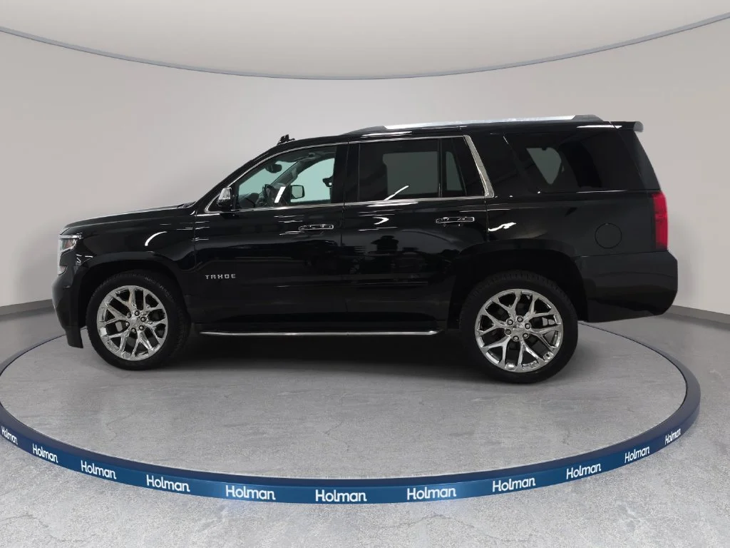 Used 2020 Black Chevrolet Premier image 9