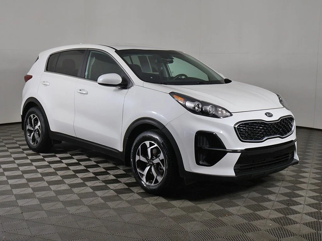 Used 2022 Kia Sportage LX with VIN KNDPM3AC7N7990673 for sale in Cleveland Heights, OH