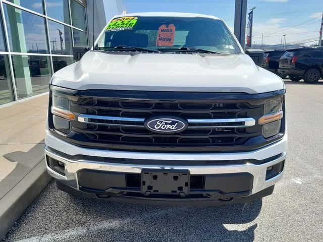 Used 2024 Oxford White Ford XLT image 4
