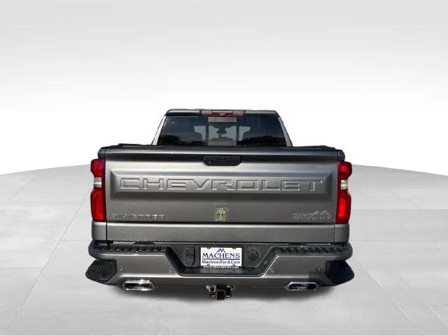 Used 2020 Gray Chevrolet High Country image 5