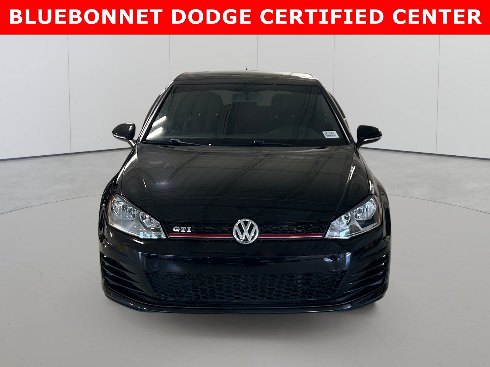 Used 2015 Volkswagen Golf GTI S with VIN 3VWYT7AU6FM031471 for sale in New Braunfels, TX