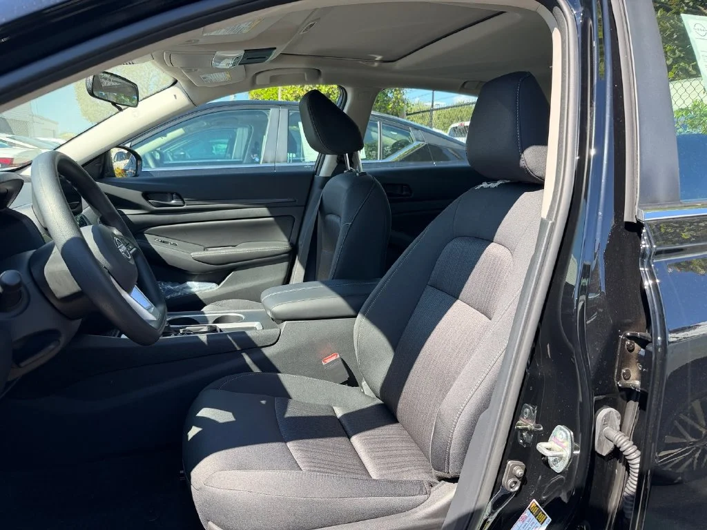 New 2026 Black Nissan 2.5 SV image 7