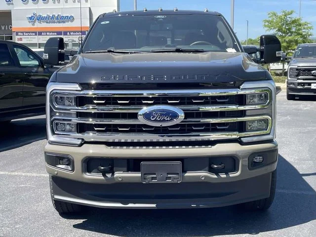 New 2026 Agate Black Metallic Ford King Ranch image 17