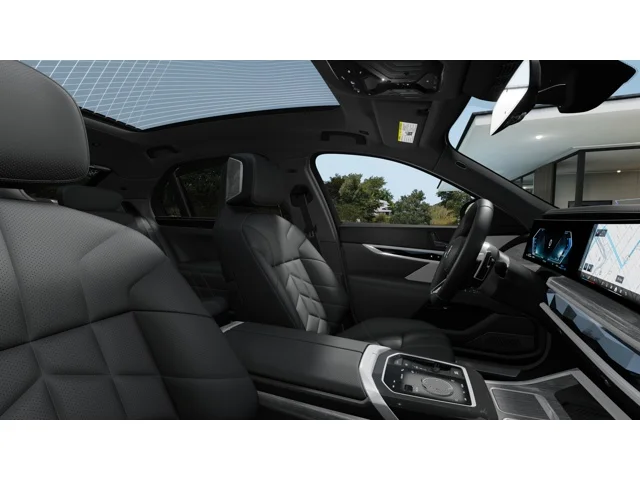 2026 BMW 7 Series 750e - Photo 9
