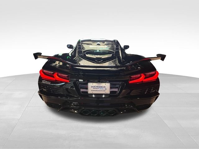 Used 2025 Black Chevrolet Z06 image 4