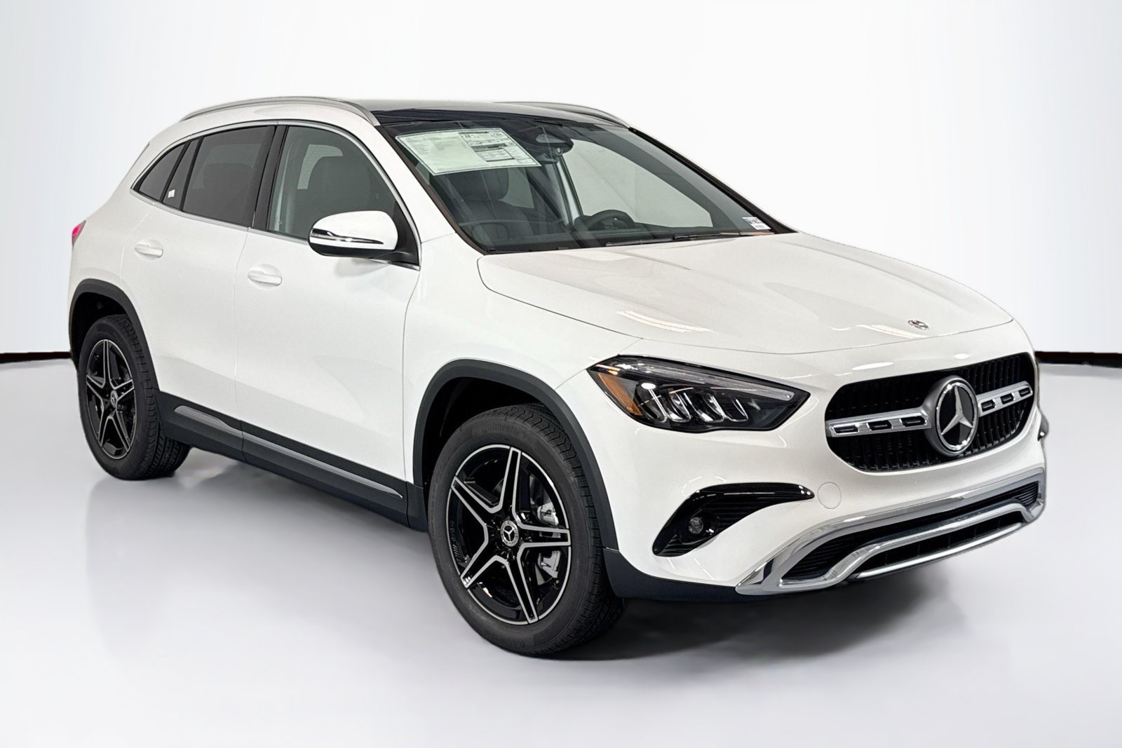 Certified Used 2026 Polar White Mercedes-Benz GLA 250 image 3