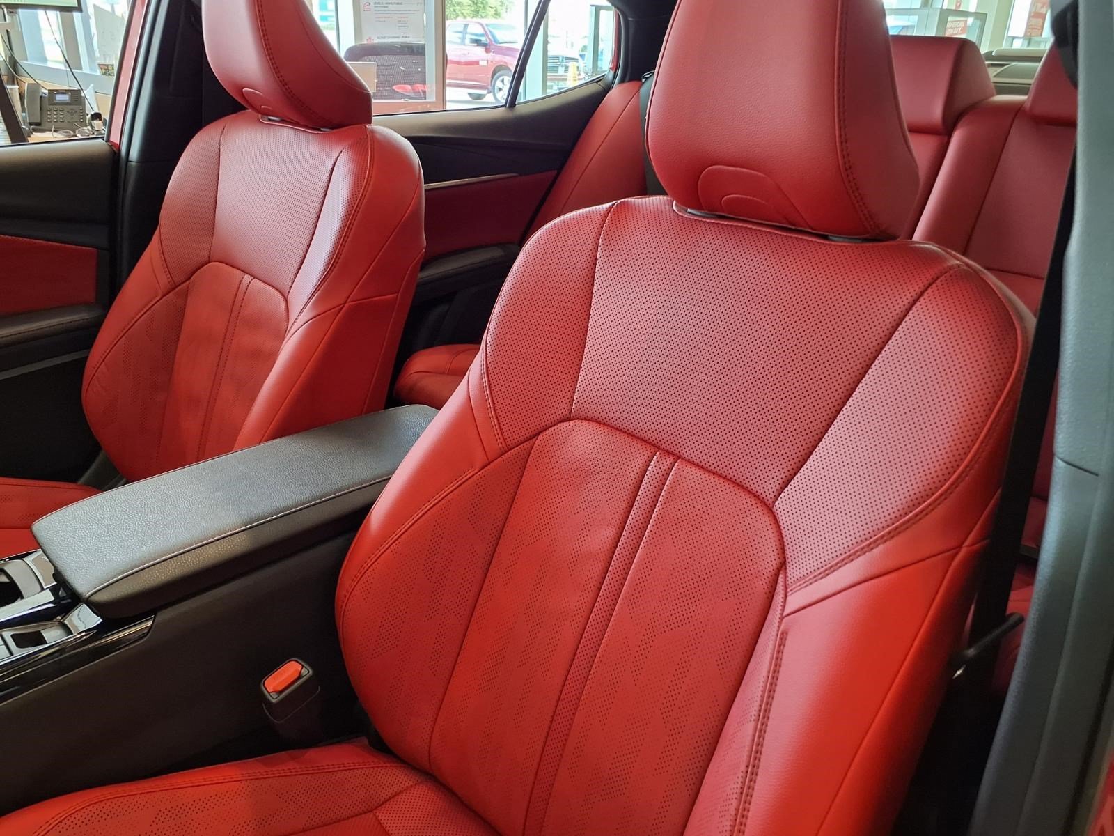 New 2026 Supersonic Red with Midnight Black Metallic roof Toyota XSE image 13