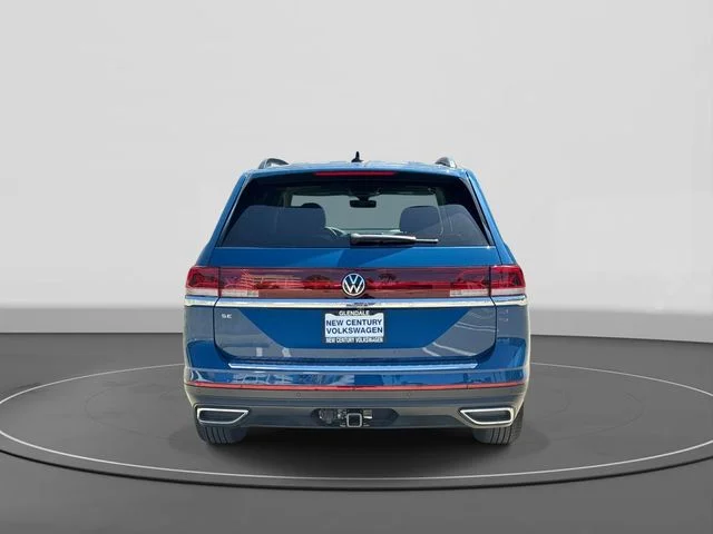 2026 Volkswagen Atlas photo 4