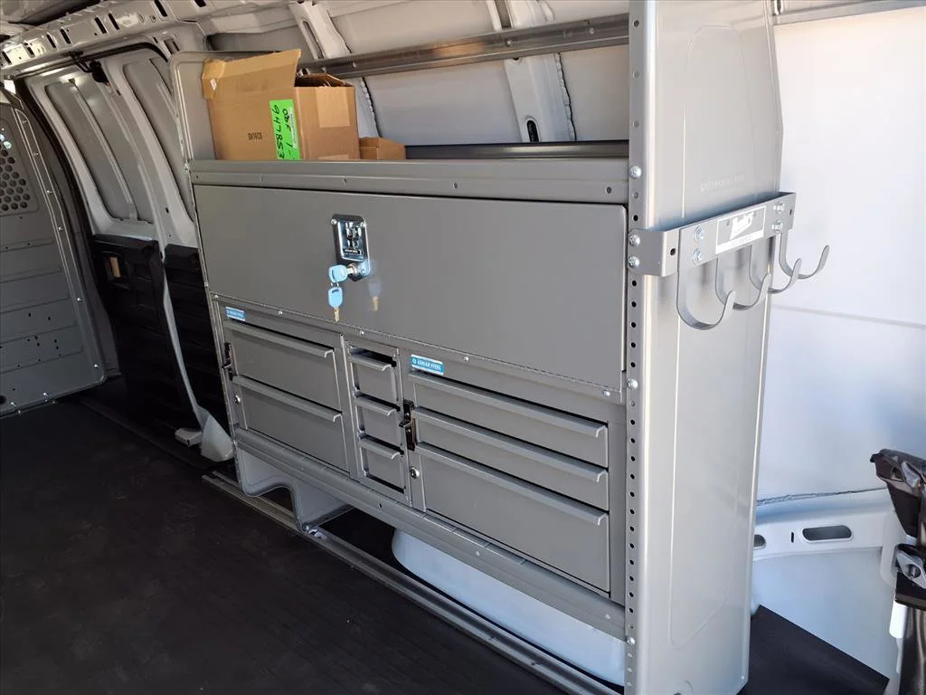 New 2025 Summit White GMC Work Van image 19