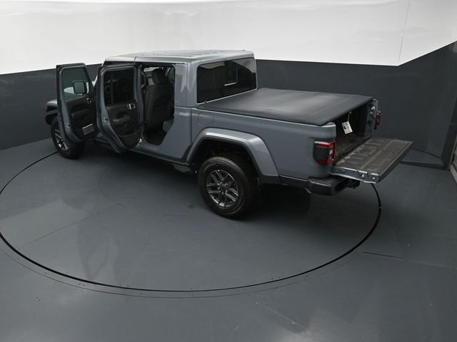New 2026 Anvil Clear-Coat Exterior Paint Jeep Sport S image 28