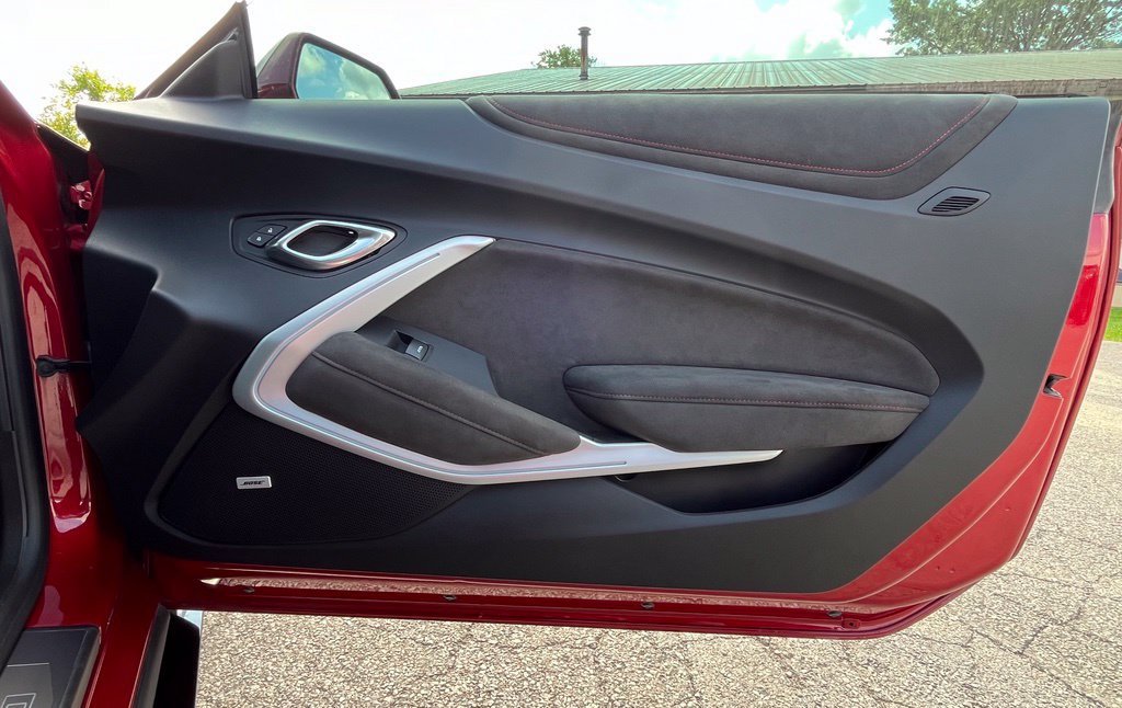 Used 2020 GARNET RED TINTCOAT Chevrolet ZL1 image 26