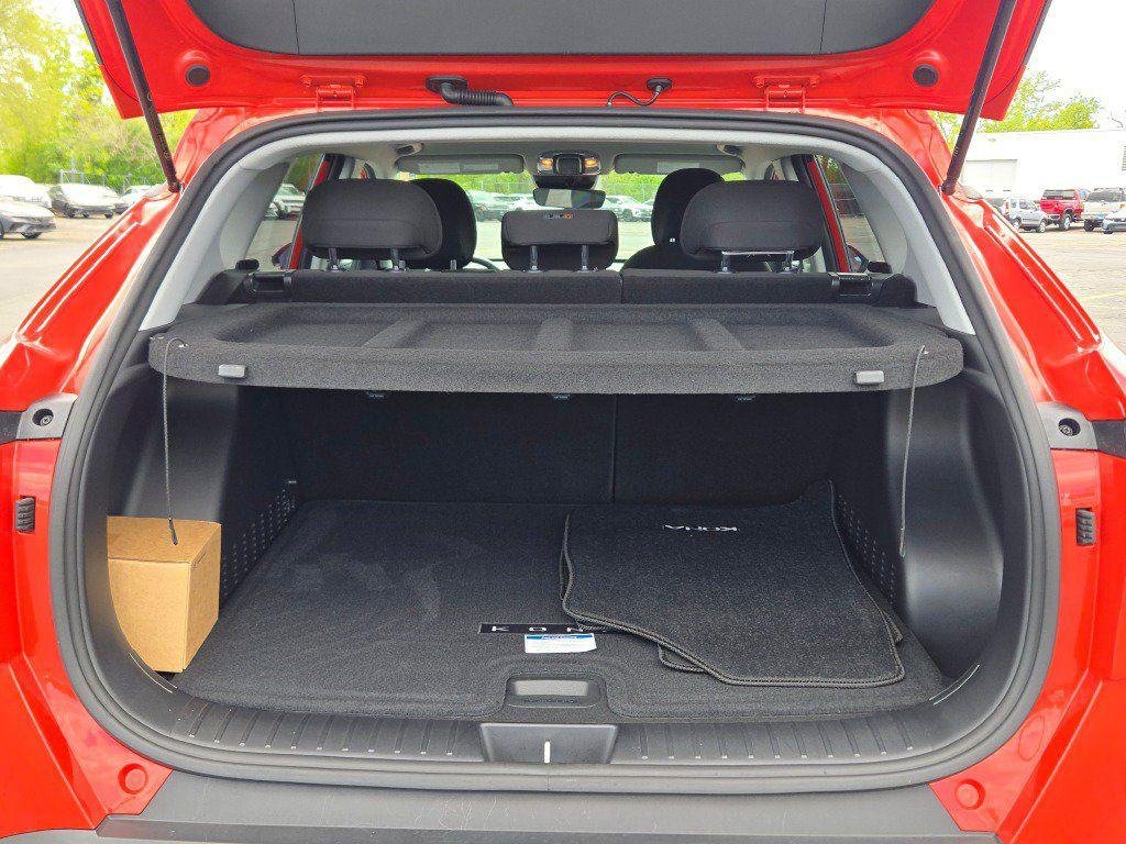 New 2025 Orange Hyundai SEL AWD image 17