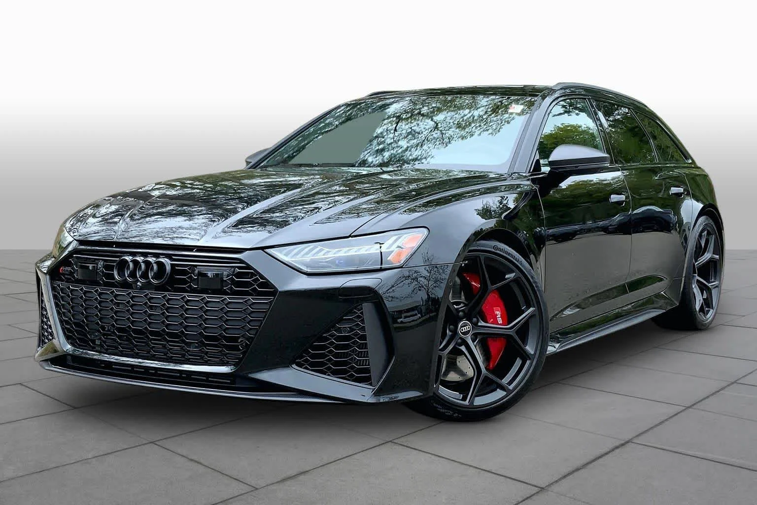 2025 Audi RS 6 Avant Performance's photo