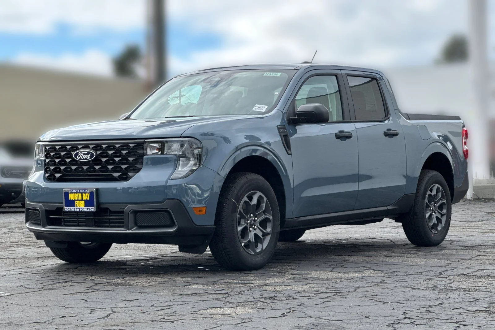 New 2026 Azure Gray Metallic Tri-Coat Ford XLT image 8