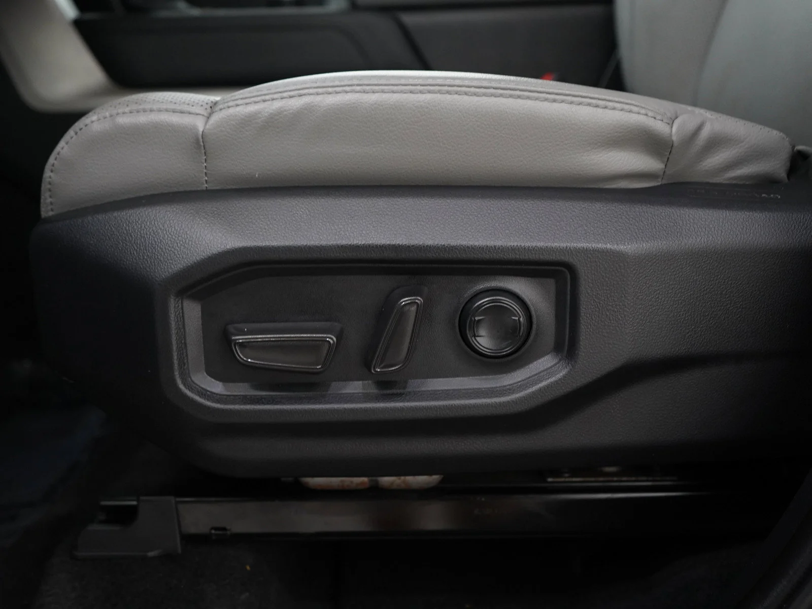 Used 2025 Black Toyota Limited image 26