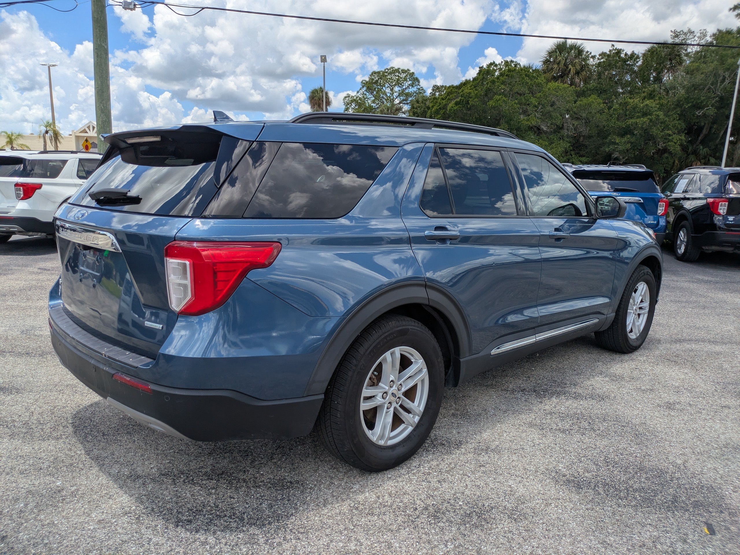 Used 2020  Ford XLT image 4