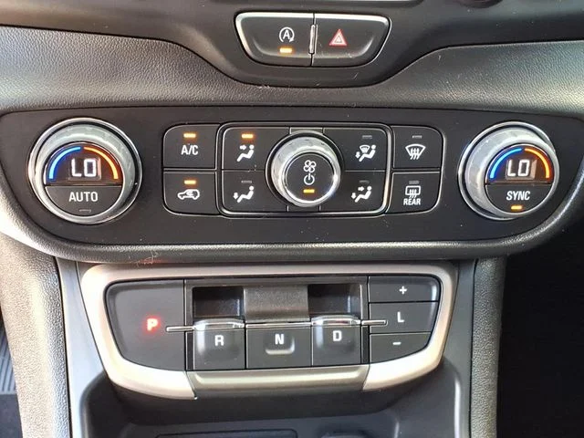 Used 2023 Black GMC Denali image 31