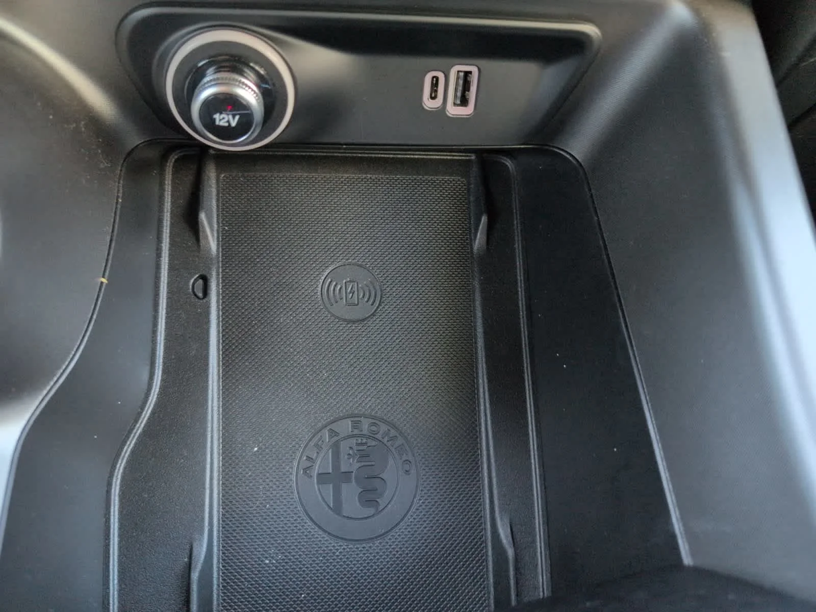 Used 2024 Alfa White Alfa Romeo Ti image 23