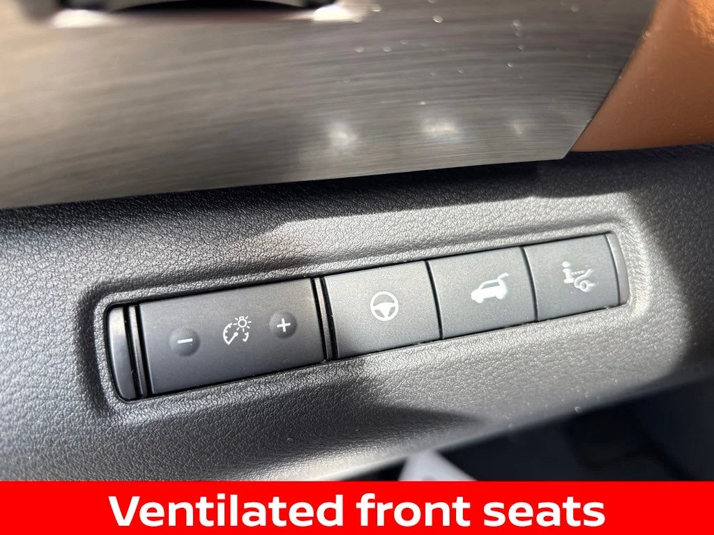 Certified Used 2025 Gray Nissan Platinum image 25