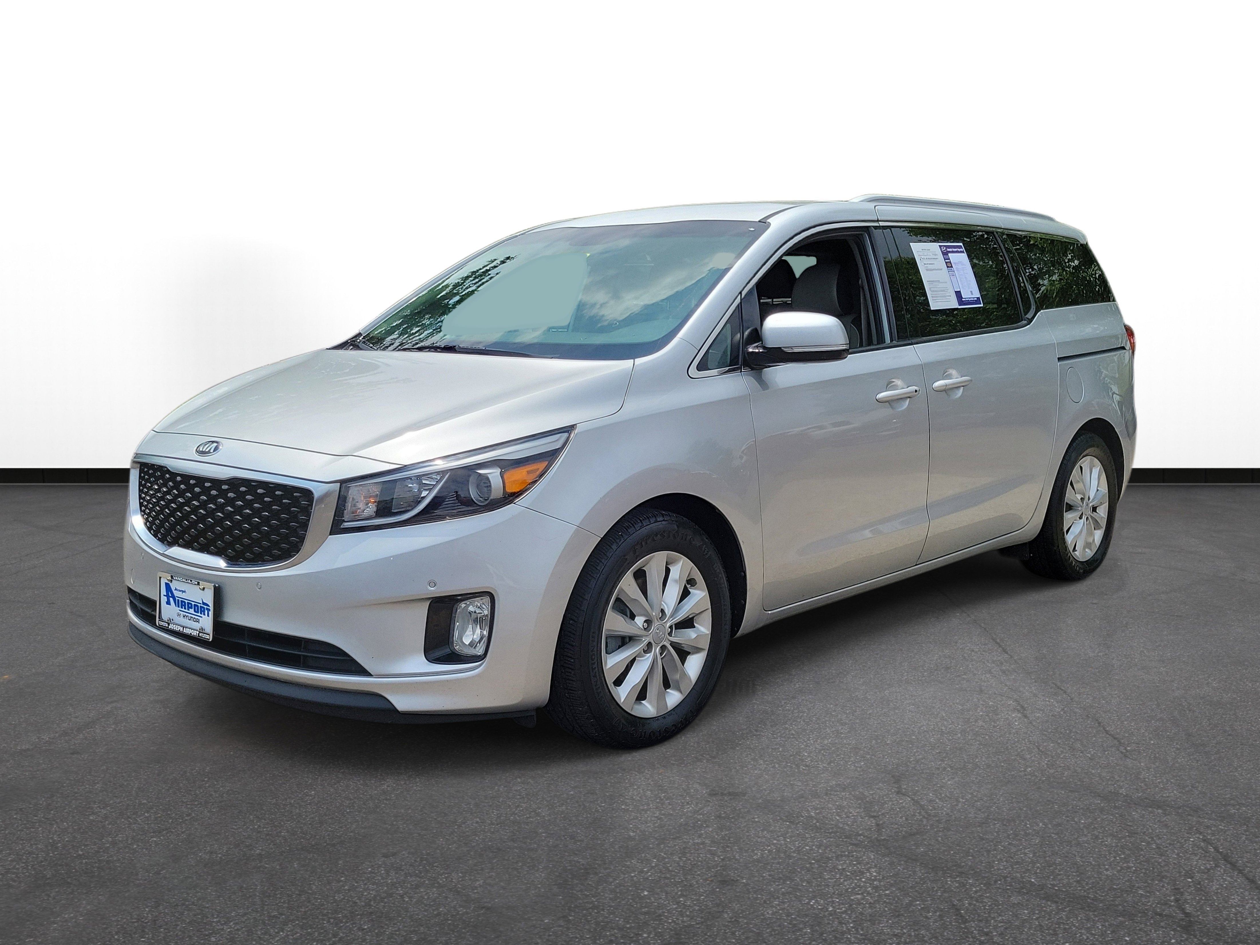 Used 2017 Kia Sedona EX with VIN KNDMC5C14H6256094 for sale in Vandalia, OH