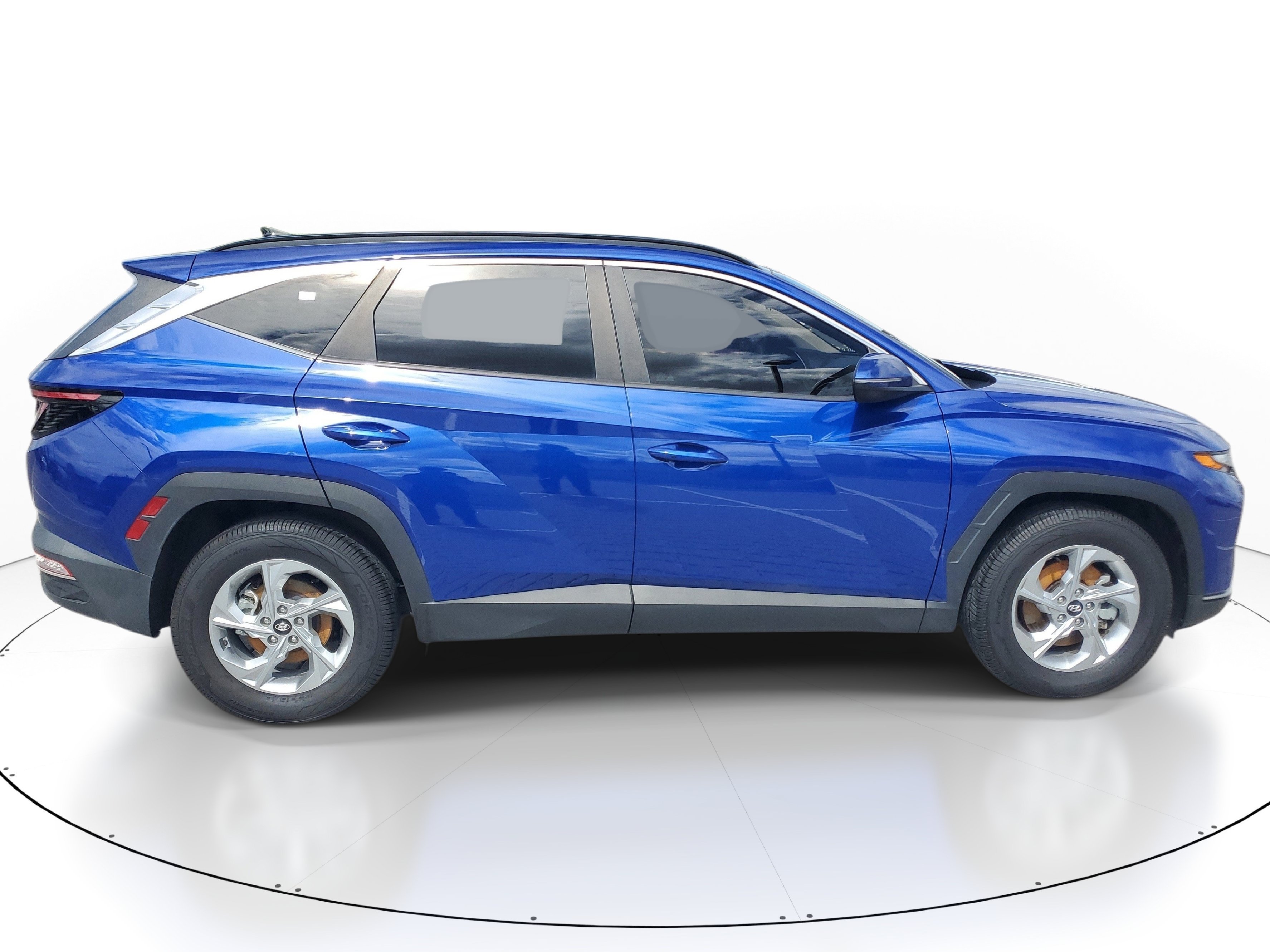 Used 2022 Intense Blue Hyundai SEL image 6