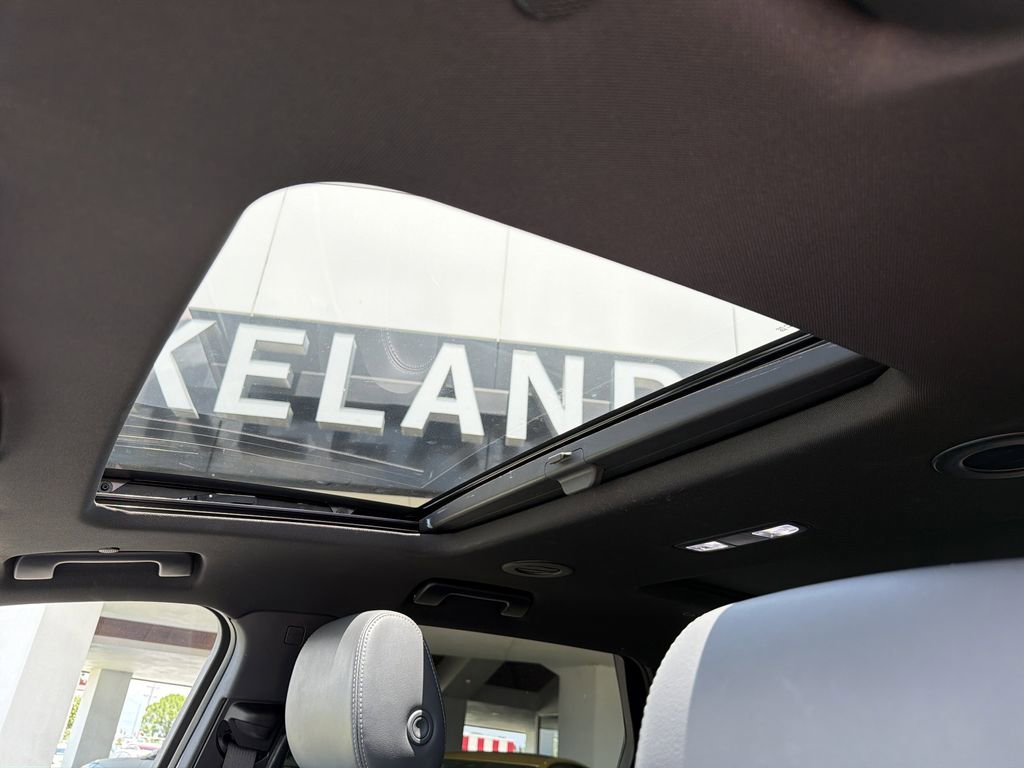 Used 2024 Moonstone Gray Metallic Buick Essence image 23