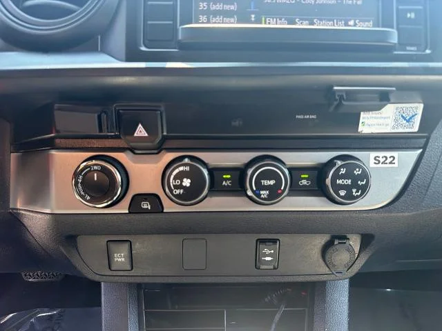Used 2019 Super White Toyota  image 19