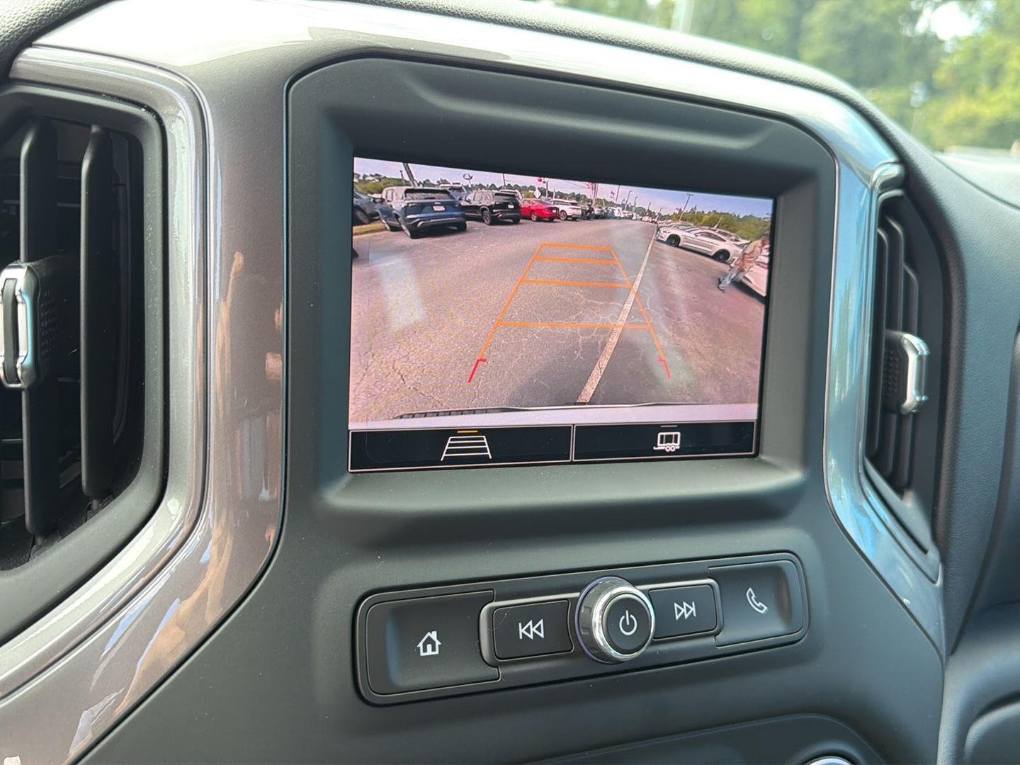 Used 2024 Summit White Chevrolet Custom image 25
