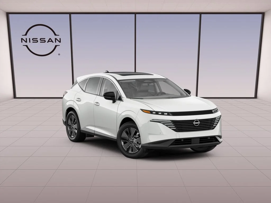 New 2026 Everest White Pearl TriCoat Nissan SL image 3