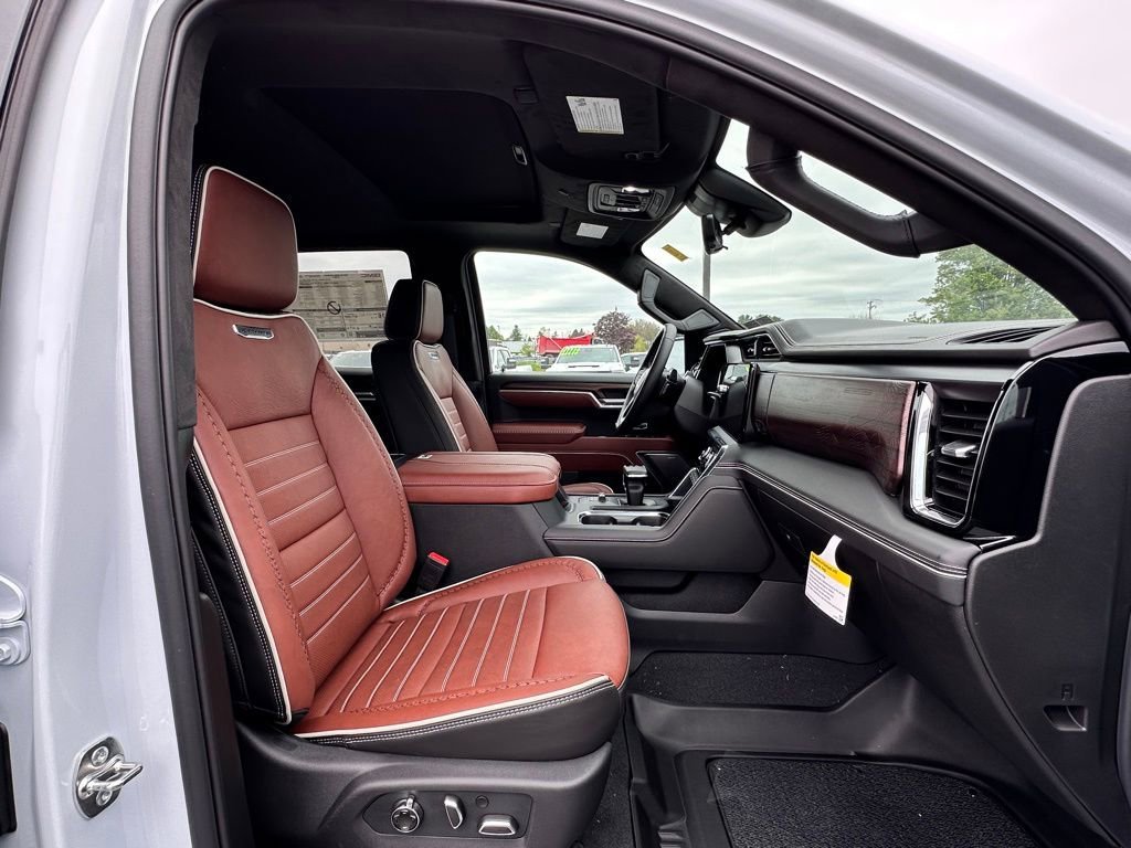 New 2026 Glacier White Tricoat GMC Denali Ultimate image 12