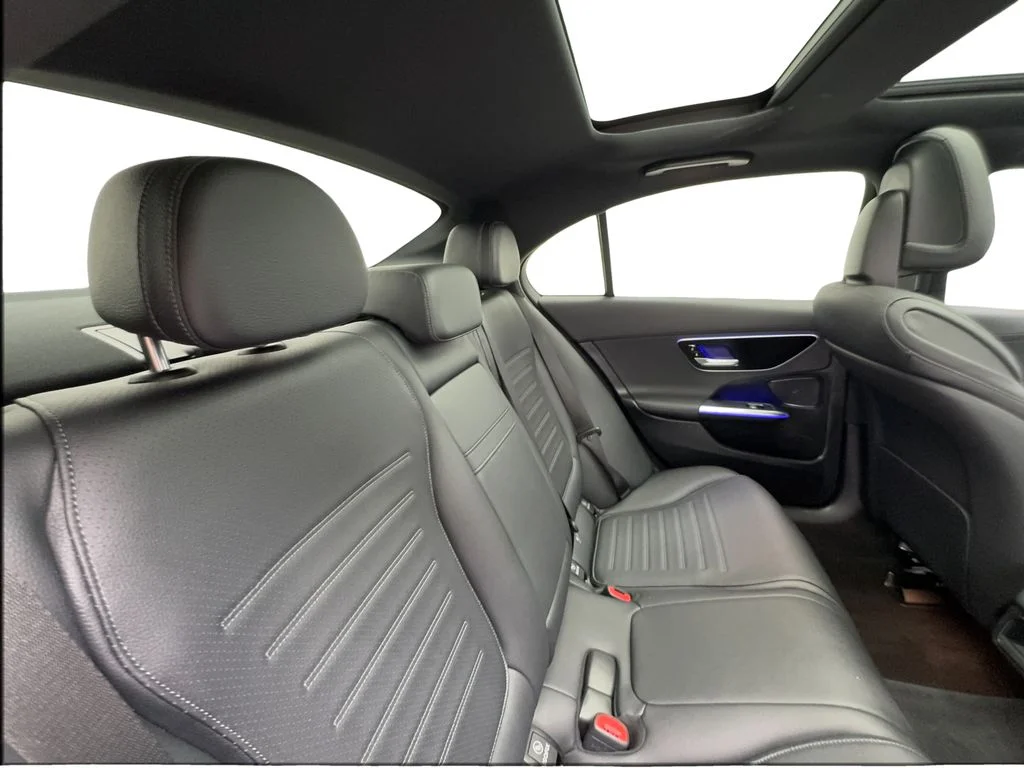 Used 2023 White Mercedes-Benz C 300 image 27