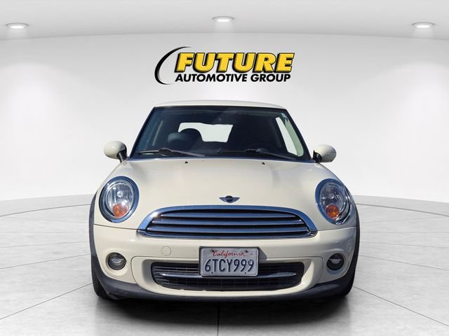 Used 2011 White MINI Base image 3